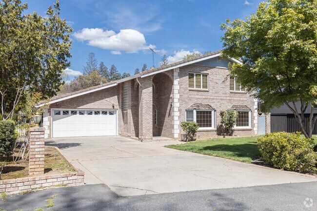 Custom home builders have created environments that keep the homeowner's needs in mind.