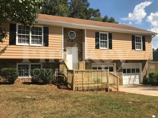 2290 Georgia Ln, Snellville, GA 30078