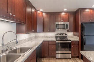 8939 Lombard Place, San Diego, CA 92122