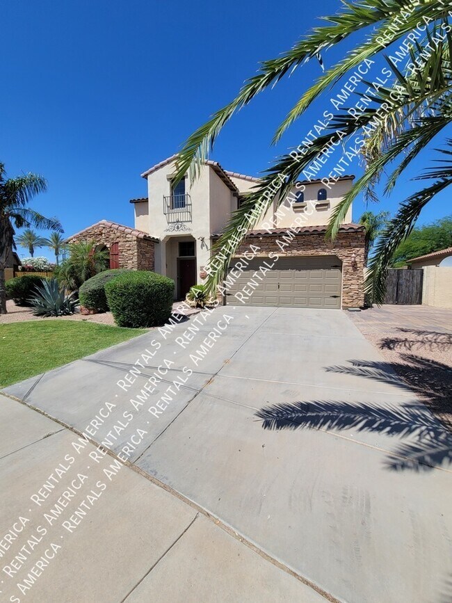 6756 S Seton Ave, Gilbert, AZ 85298