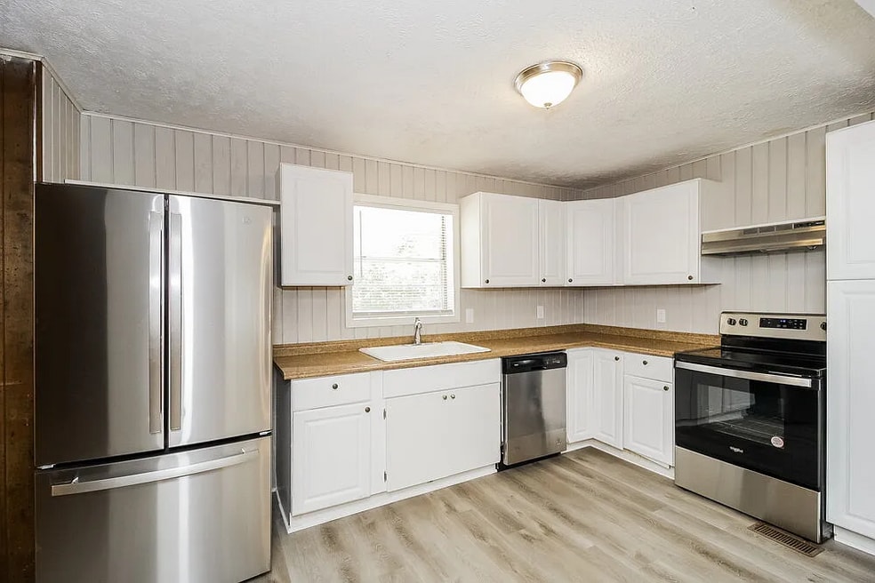 3622 Sharon Ct, Douglasville, GA 30135 - photo 1