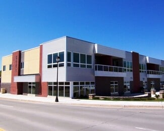 200 Belgrade Ave Unit 2, North Mankato, MN 56003