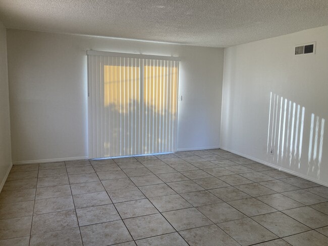 517 Dejoy St, Santa Maria, CA 93458 - photo 6