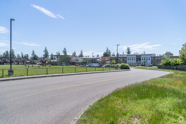 Shuksan Middle School campus