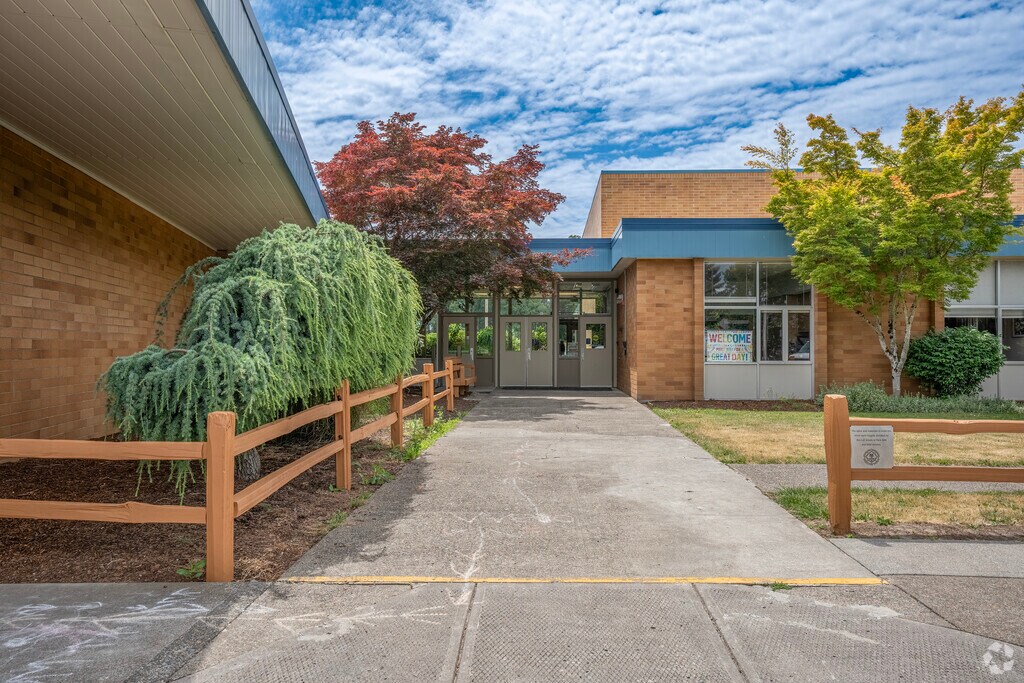 Bethany Elementary School entrance in Beaverton, Oregon.