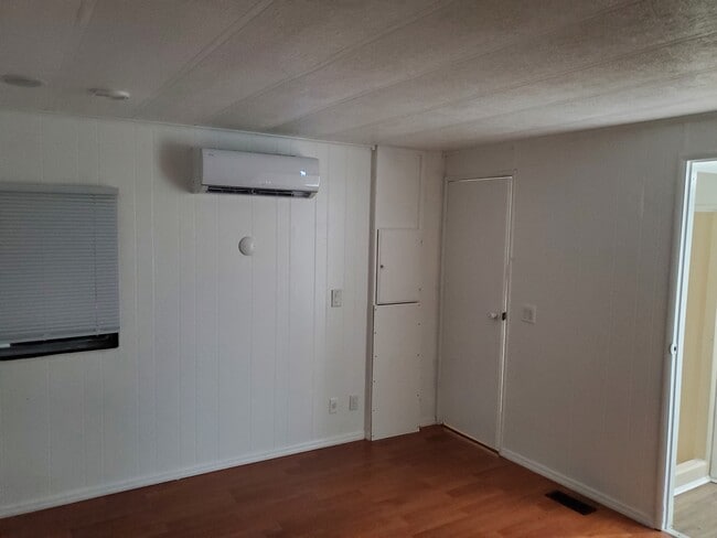 5094 Kellchris Ln unit Studio Apartment, Saint Cloud, FL 34771 - photo 3