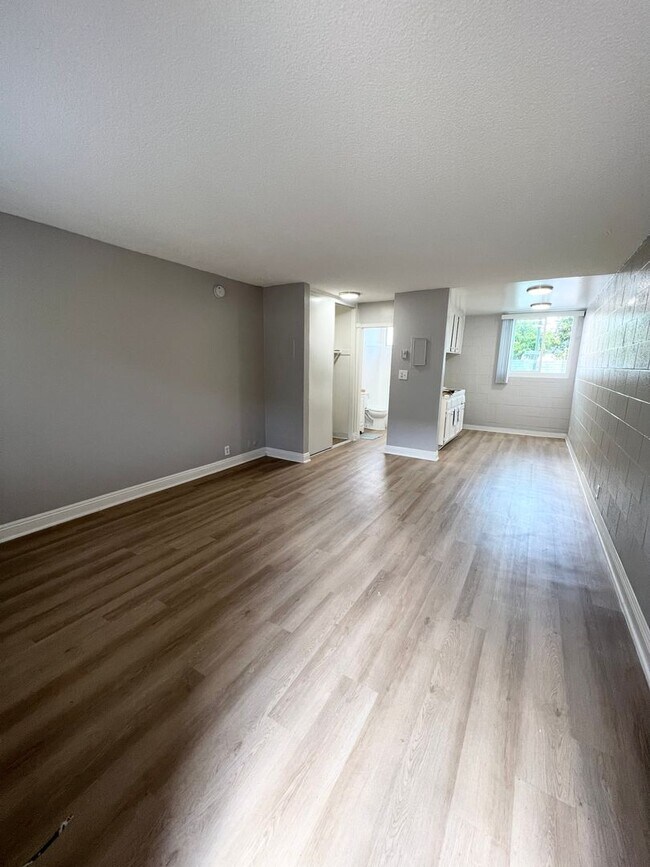 Rosecrans, Gardena, CA 90247 - photo 3