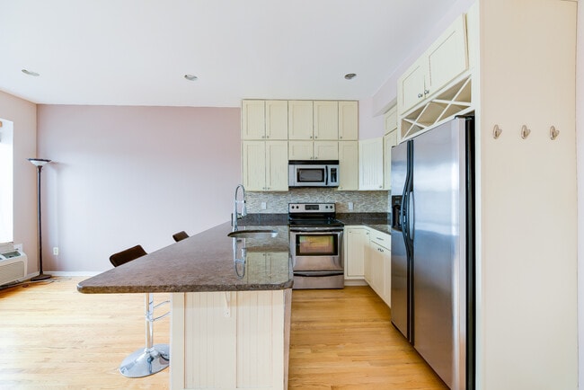 2300 18th St NW unit 301, Washington, DC 20009 - photo 5