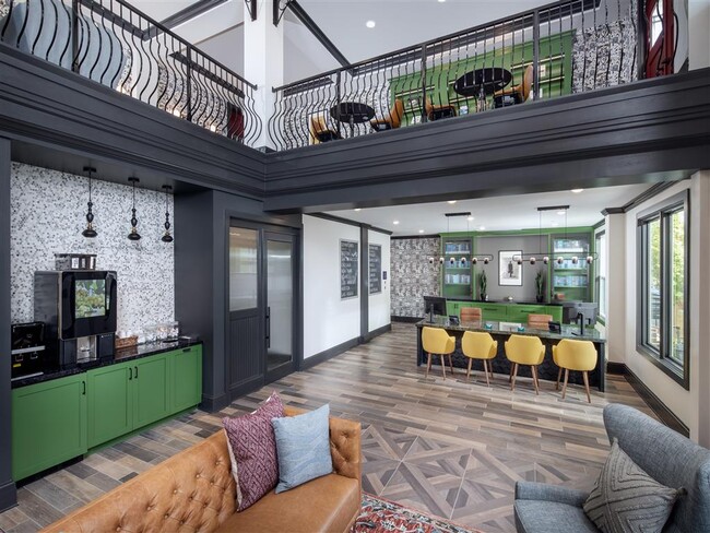 Leasing Center