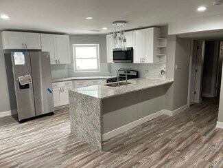 6420 S Saint Lawrence Ave Unit Garden, Chicago, IL 60637