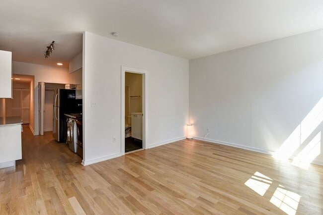 2441 18th St NW, Washington, DC 20009 - photo 2