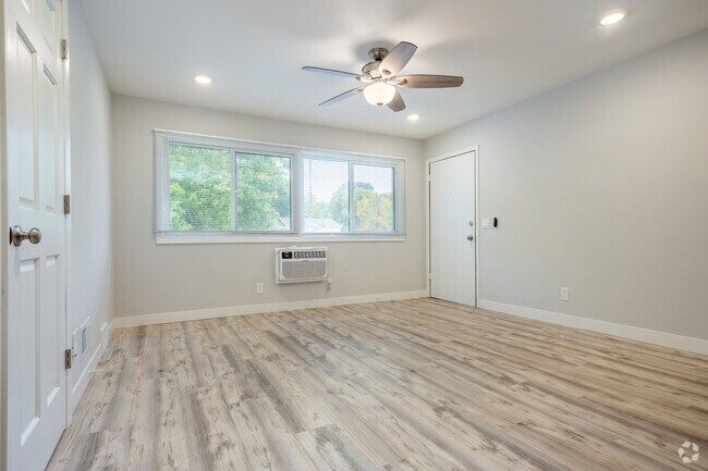 Parks Edge Apartments, McFarland, WI 53558 - photo 3