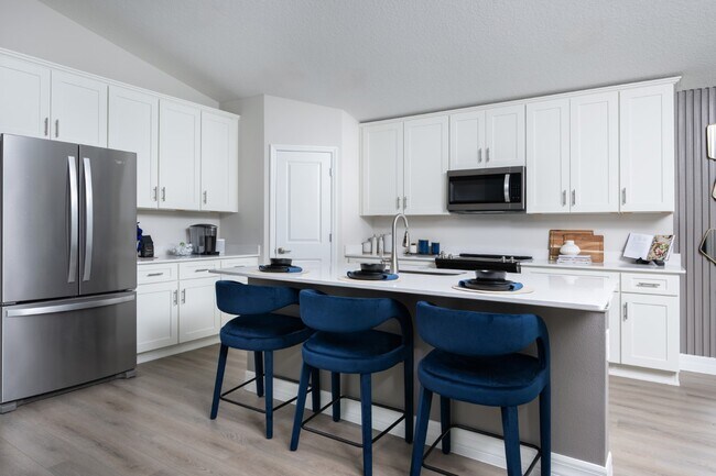 6185 SW 97th St, Ocala, FL 34476 - photo 4