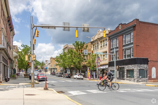 Quinntown locals can take advantage of the large downtown of Pottsville.