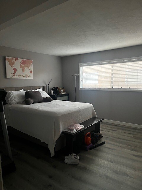 933 N Cedar St, Inglewood, CA 90302 - photo 7