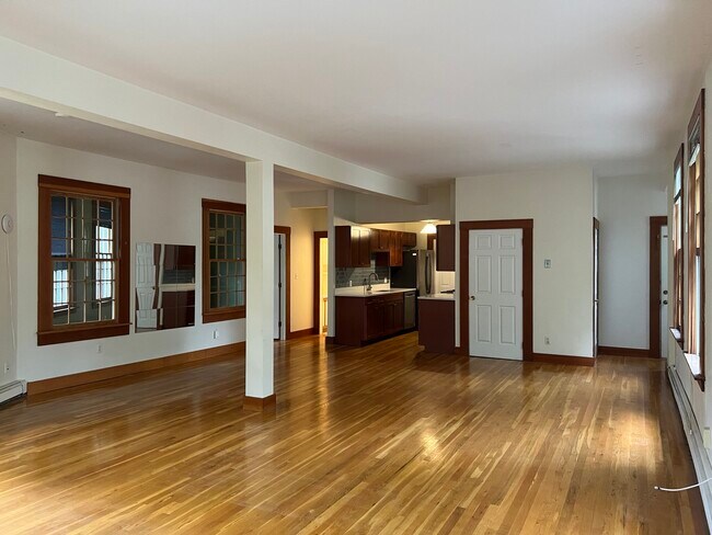 87 Bristol St unit 2A, Cambridge, MA 02139 - photo 3