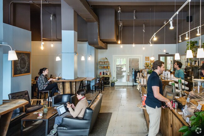 There are also many cafes in the area to choose from.