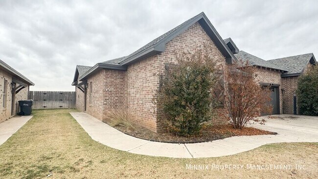 2009 102nd St unit A, Lubbock, TX 79423 - photo 4
