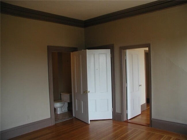 100 Bowen St, Providence, RI 02906 - photo 6