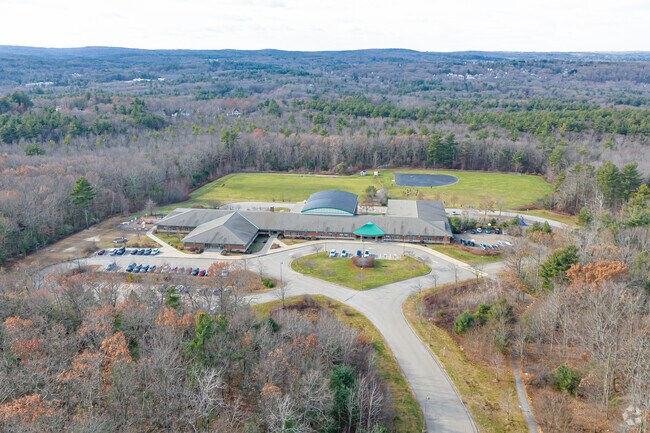 Welcome to Dr Leroy E. Mayo Elementary School located in Holden, Massachusetts.
