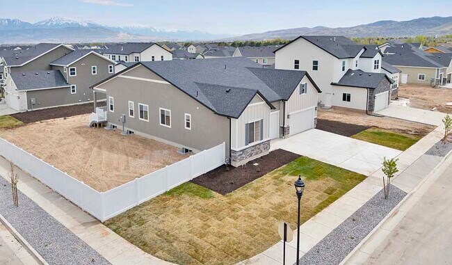 12263 S Trout Lake Ln, Herriman, UT 84096 - photo 5