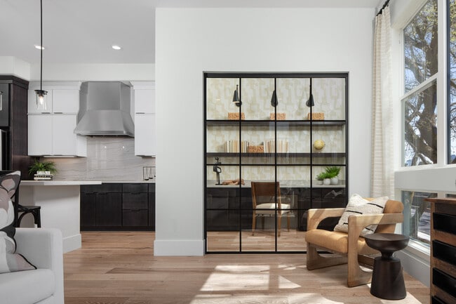 Four 40 West Lot 2E Web-6.jpg