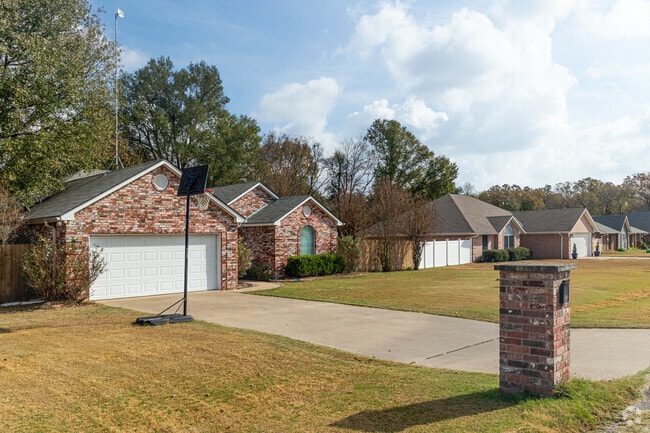 New builds in Canton offer open floor plans and welcoming neighborhoods.