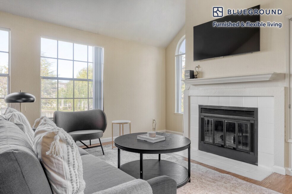 467 Transom Ln unit FL2-ID971, San Mateo, CA 94404 - photo 1