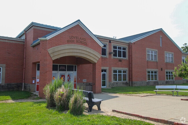 Loveland High School is a great place to send your kids in grades 9-12 in Highpoint.