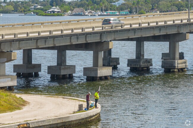 The Palmetto Estuary Preserve is a popular spot for fishing, thanks to its location on the Manatee River.