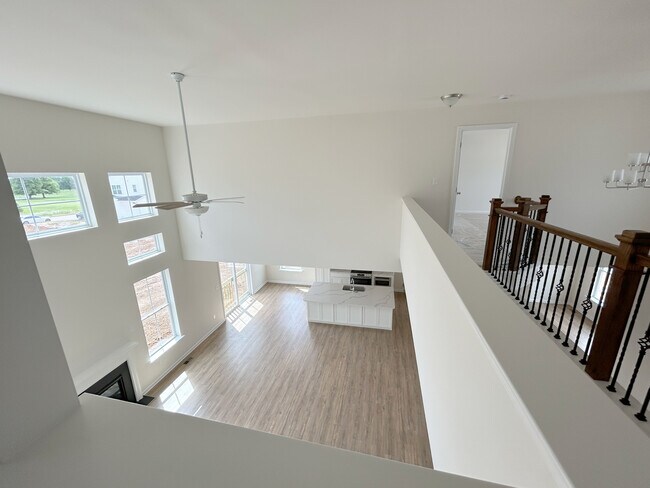 317 Abby Rd, MacUngie, PA 18062 - photo 7