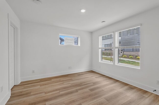 213 Harmony Aly, Nashville, TN 37207 - photo 3