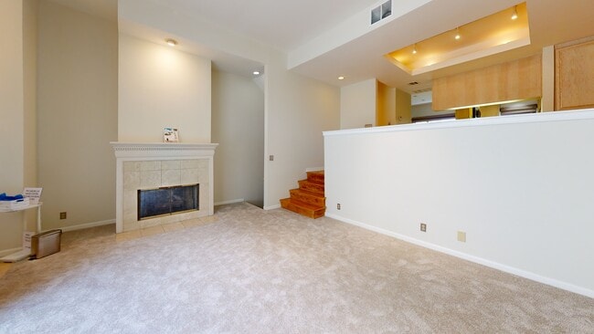 14025 Riverside Dr unit 3, Sherman Oaks, CA 91423 - photo 2