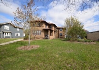 316 W Center St Unit 316 Lower, Whitewater, WI 53190