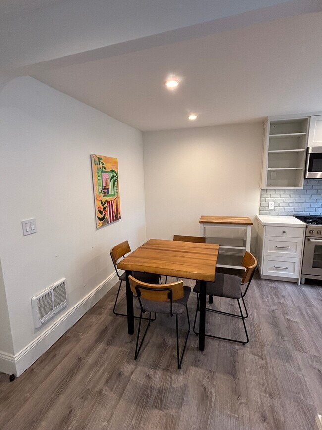 3526 Divisadero St unit A, San Francisco, CA 94123 - photo 3