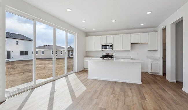 4666 Sugar Beet St, Johnstown, CO 80534 - photo 3