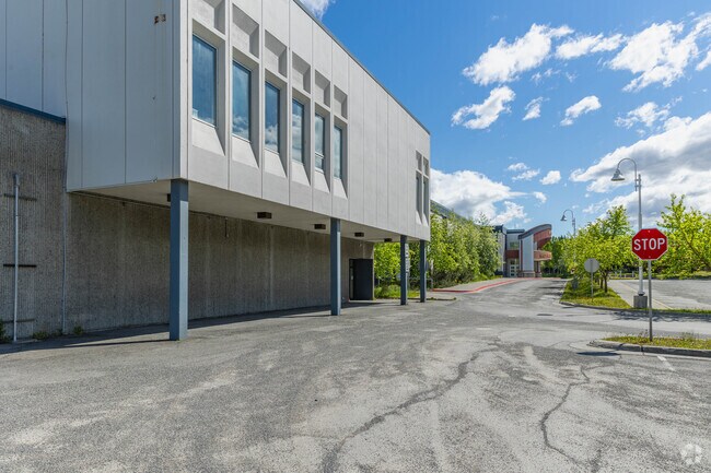 Bettye Davis East Anchorage High School