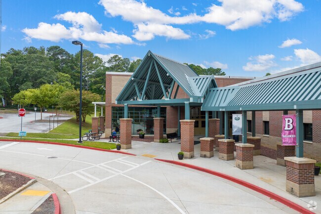Pine Mountain Middle School ranks #15 in 