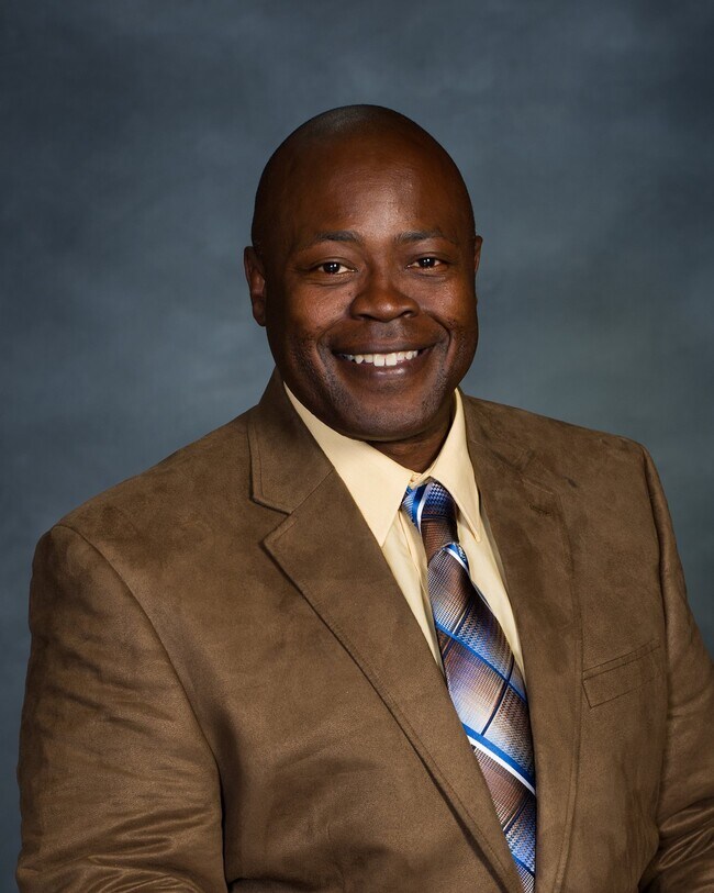 Charlie Andrews