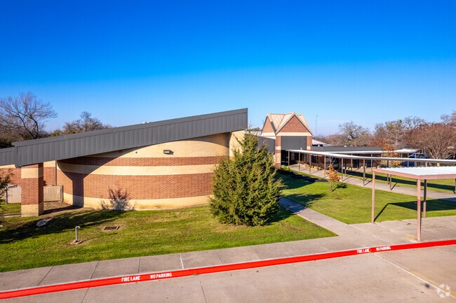 Lucille Nash Elementary School in Kaufman, TX.