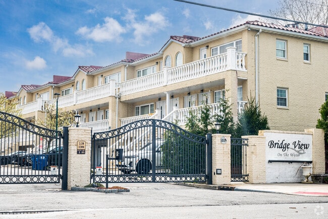 , Bridgeview on the Water is a gated community of Mediterranean-style villas in Castle Hill.