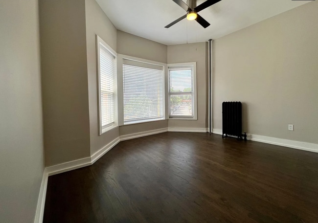Living Room - West Facing - Sunset Views