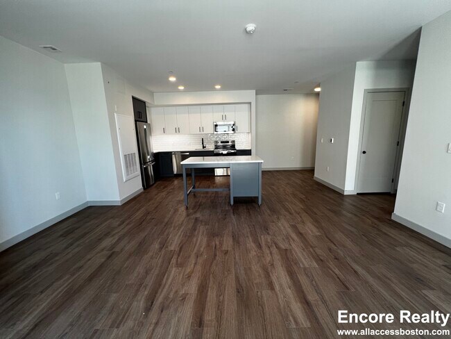 80 Rugg Rd unit D9, Allston, MA 02134 - photo 6