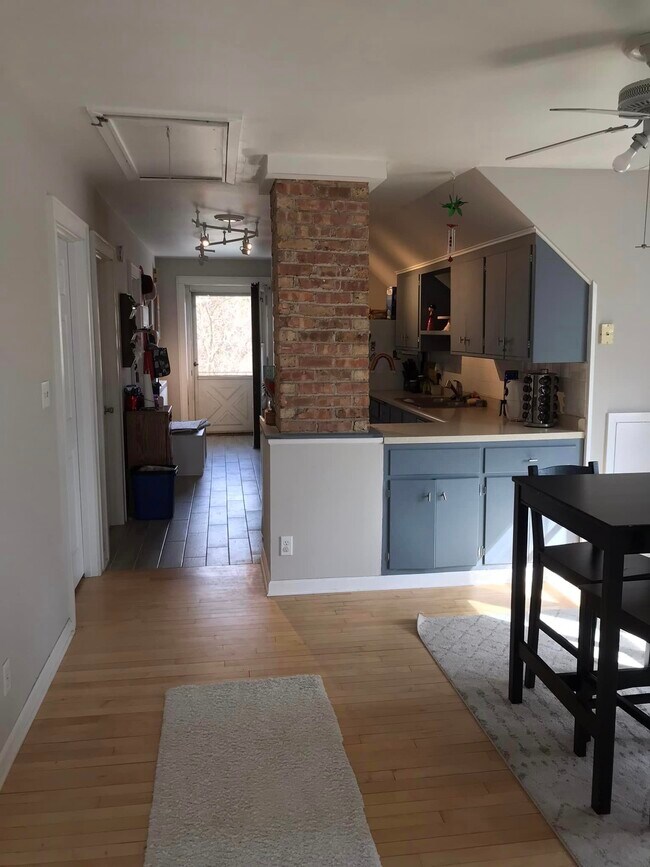 2968 S 84th St, West Allis, WI 53227 - photo 3