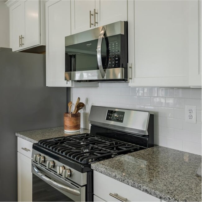 6807 Winterhill Ln unit 36036558, Glen Burnie, MD 21060 - photo 5