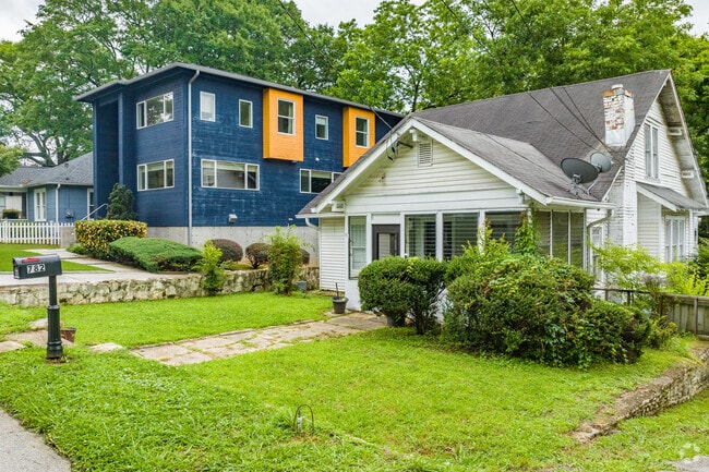 Berkeley Park blends old and new architecture with classic white cottages and bold modern houses.