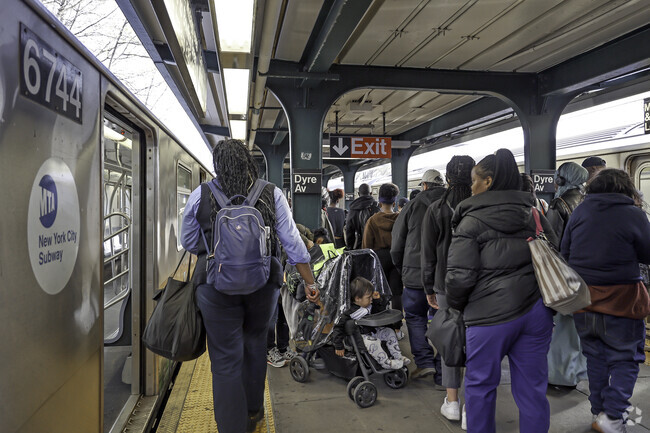 Many residents of the Edenwald community take public transportation to get around the city.