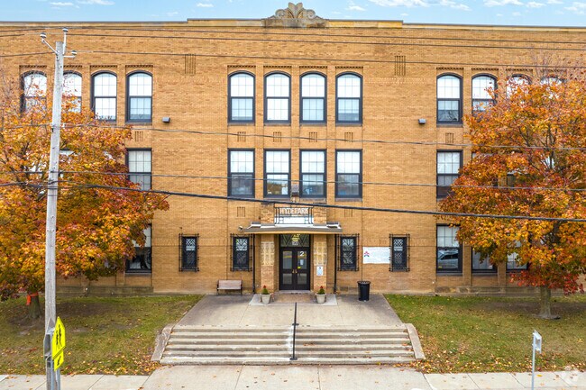 Hyde Park School in Hyde Park serves kindergarten through second grade students.