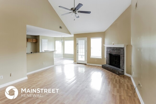 7094 Showboat Ln, Cordova, TN 38018 - photo 4