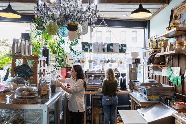 Nearby Belleville has Pour @322 Coffee available to South Roxana residents.